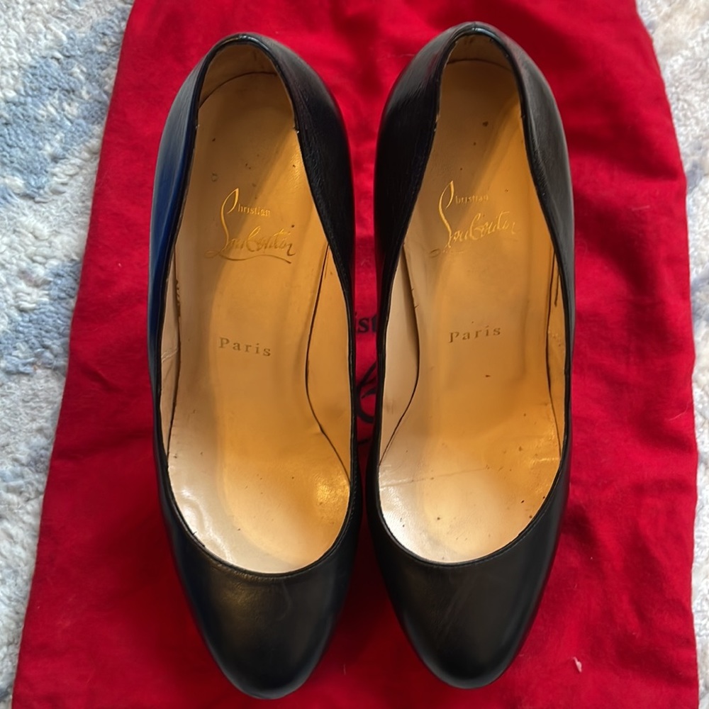 Christian Louboutin Bianca Heels in Black Leather - Size 39.5 - Picture 6 of 7